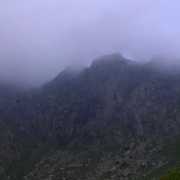 Giù di corsa a rotta di collo per non prendere l'acqua. Ecco perché da qui non ci sono più foto!!