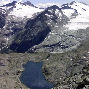 Lago Scuro, Lobbie, Vedretta della Lobbia (sx) e Ghiacciaio dell'Adamello (dx)